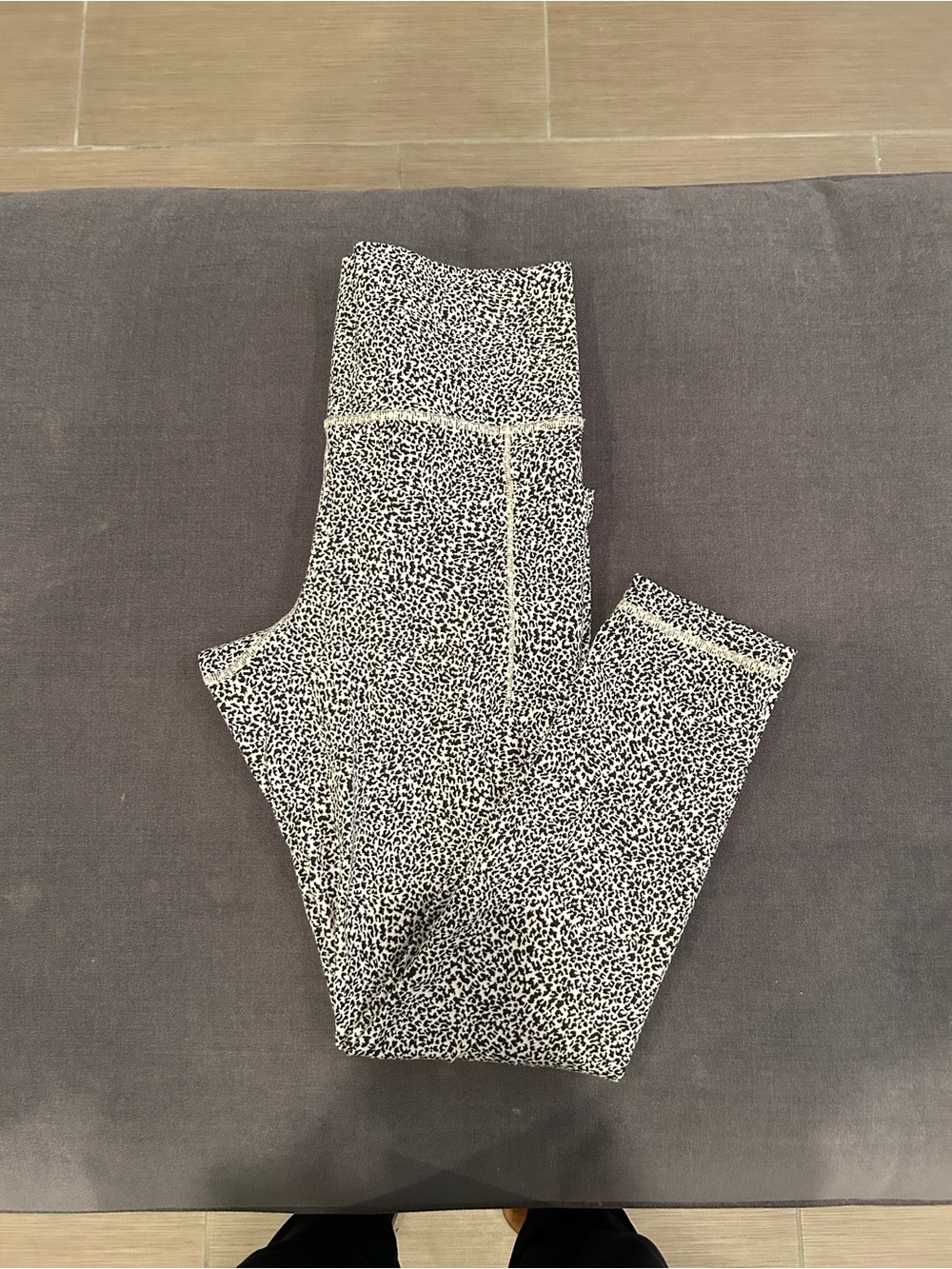 Athleta Mini Leopard High-Waist Leggings - Black & Ivory